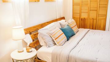 5 dormitorios, escritorio, tabla de planchar con plancha y wifi