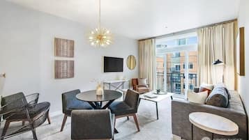 Smart TV, books, music library, stereo