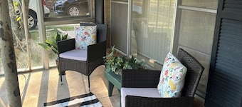 Lottie Mae’s Place has a warm cozy homely vibe. 2 minutes from town