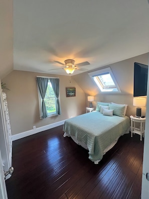 3 chambres, fer et planche Ă repasser, Wi-Fi gratuit, draps fournis