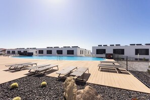 Pool - Home2Book Modern Bright Apt Abades, Pool & Terrace (Abades)