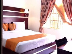 Comfort Room, Balcony, City View | Desk, laptop workspace, free WiFi - Golden Palm Resort and Hotels Lekki (Lekki)