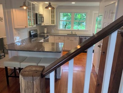 Potager Farm Historic Private Townhouse Sleeps 4 with Pool.