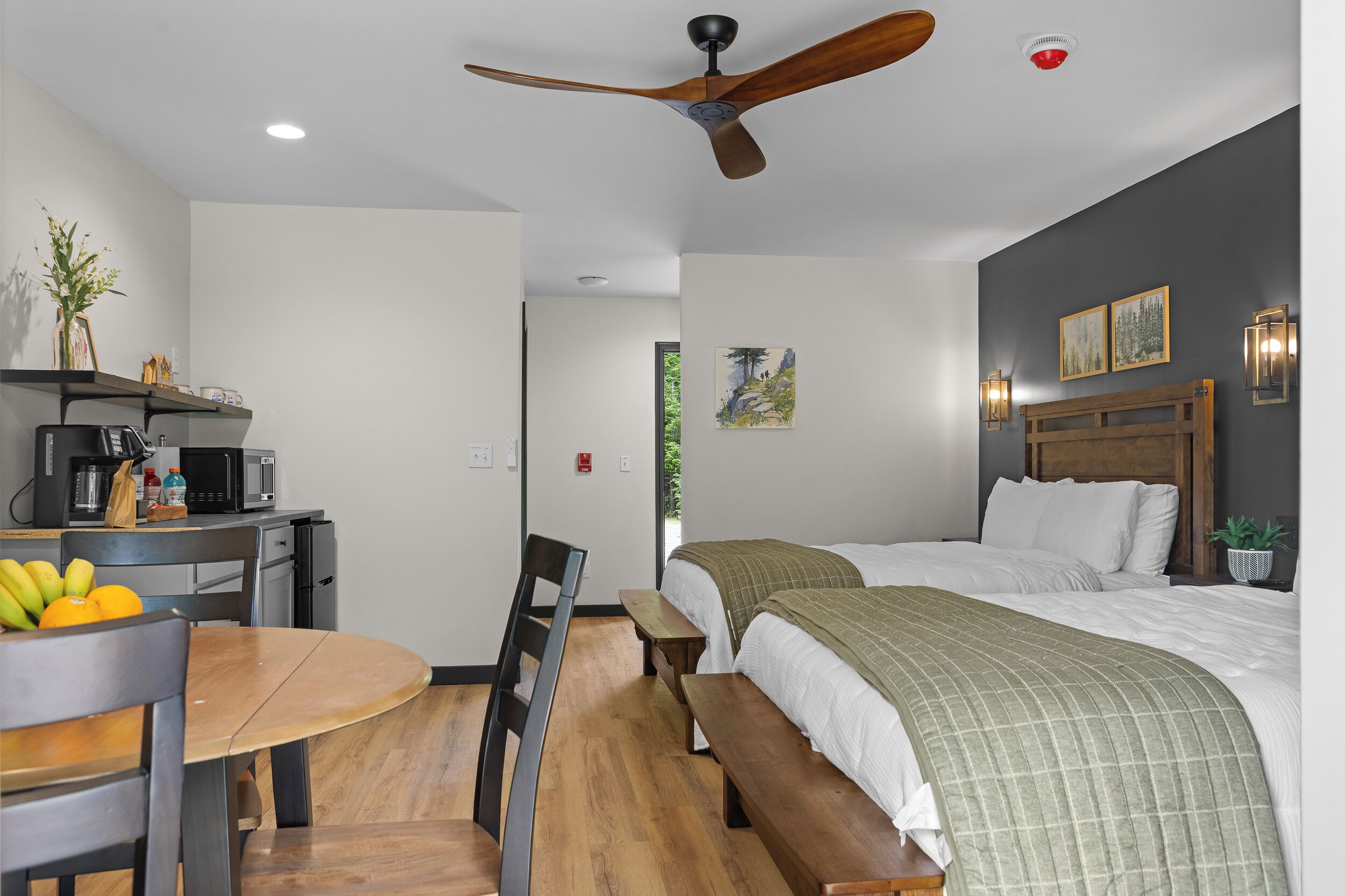 Classic Double Room, Balcony, Mountain View | Desk, laptop workspace, free WiFi