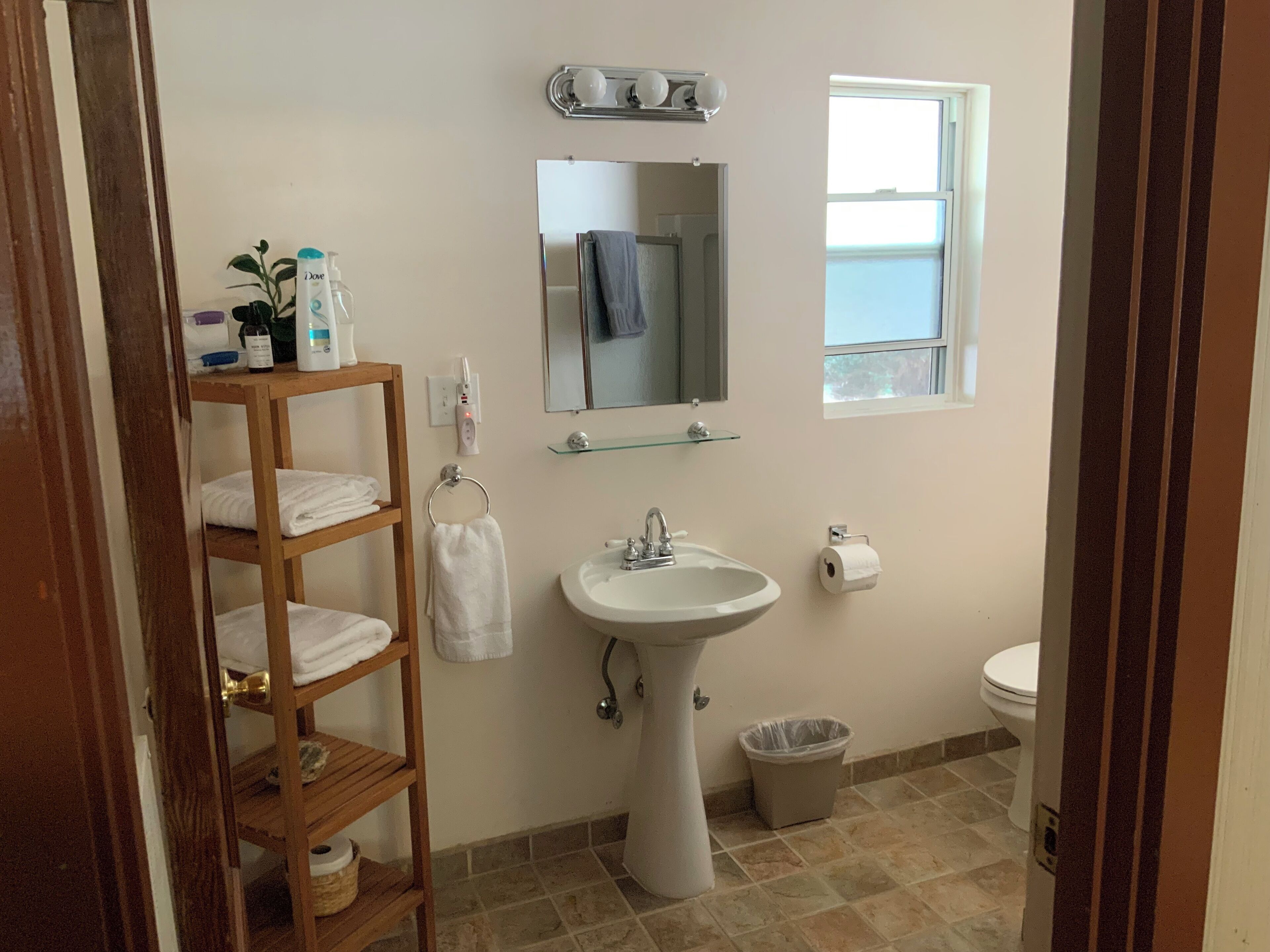 Classic Double Room | Bathroom