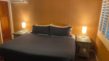 Classic Double Room | 1 bedroom, free WiFi, bed sheets