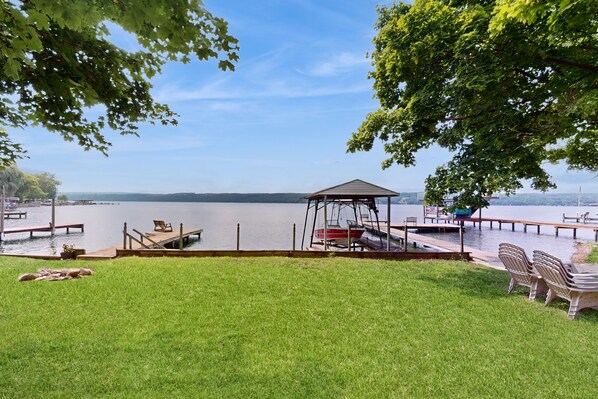 Property grounds - Lakefront home with large deck, dock, kayak, & gorgeous views (Hector)