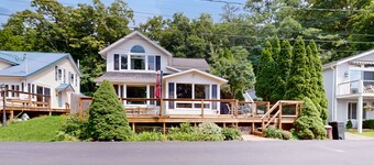 Lakefront home with large deck, dock, kayak, & gorgeous views