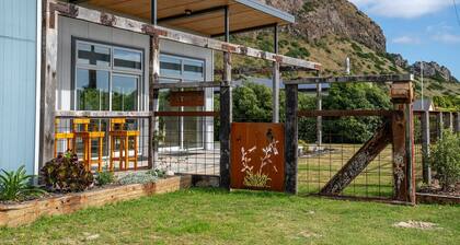 Aramoana Beach Escape