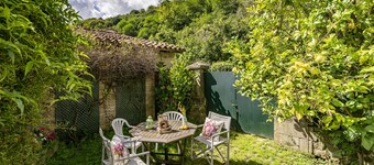 Country House 'Apartamento 4' with Mountain View, Private Garden and Wi-Fi