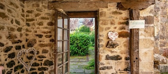 Casa Las Indianas 'Apartment 3' with Mountain Views, Private Garden, and Wi-Fi