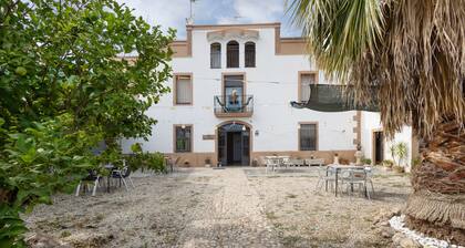 Finca 'Masia Cal Vies' mit privatem Pool, privater Terrasse und Wi-Fi