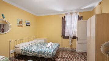 5 Schlafzimmer, kostenloses WLAN, Bettwäsche