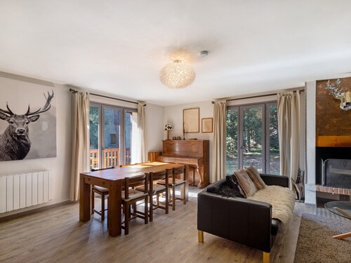 Chalet "Lilette" avec vue sur les montagnes, terrasse privée et Wi-Fi
