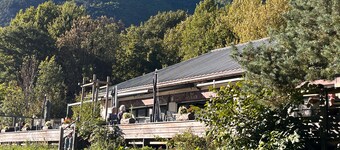 Holiday Home 'Les Rives Du Lac Valbonnais' with Lake View, Private Garden and Wi-Fi