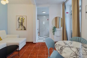 Interior - House By The Sea, Setúbal (Setúbal)