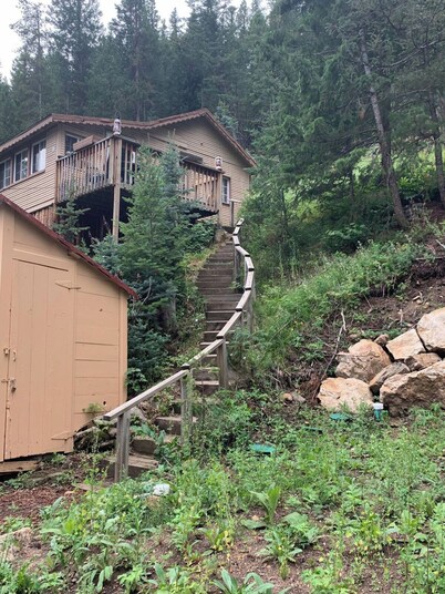 Mountain Retreat, Private trout creek, Fast WiFi