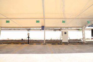 Interior - Traffic Hotel (Dabu)