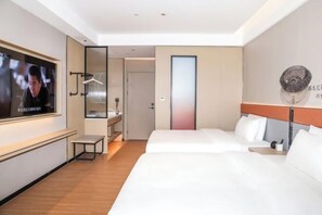 Room - Traffic Hotel (Dabu)