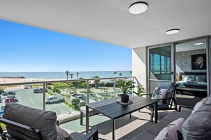 尊荣公寓 | 阳台景观