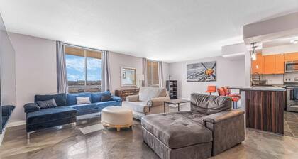 Elevate Your Sin City Experience with Exclusive Vegas Views on the 9th Floor