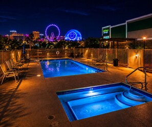 Udendørs pool