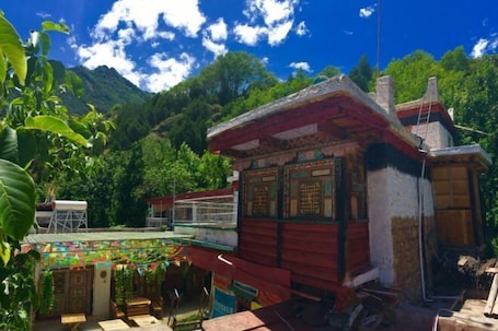 Interior. Abu Zangjia Hostel