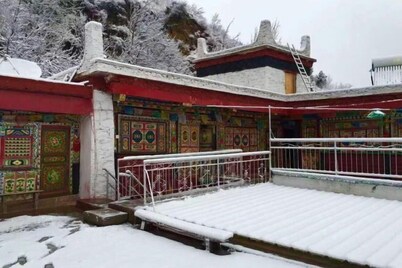 Abu Zangjia Hostel