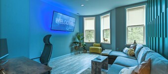 Parkside Gem: Luxe & Roomy by Historic Druid Hill l WIFI l Entire Unit