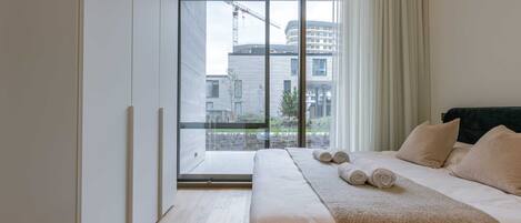 2 bedrooms, WiFi, bed sheets