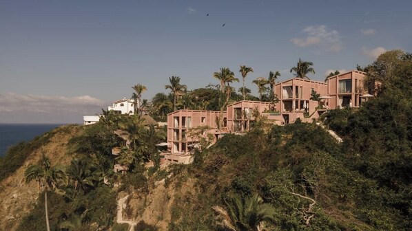 Exterior - Rosa Morada: Dual Luxury Villas with Private Beach (San Francisco)