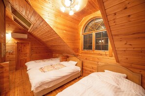 Villa, non-fumeurs, terrasse (UTO Large bath) | 1 chambre, Wi-Fi gratuit, draps fournis
