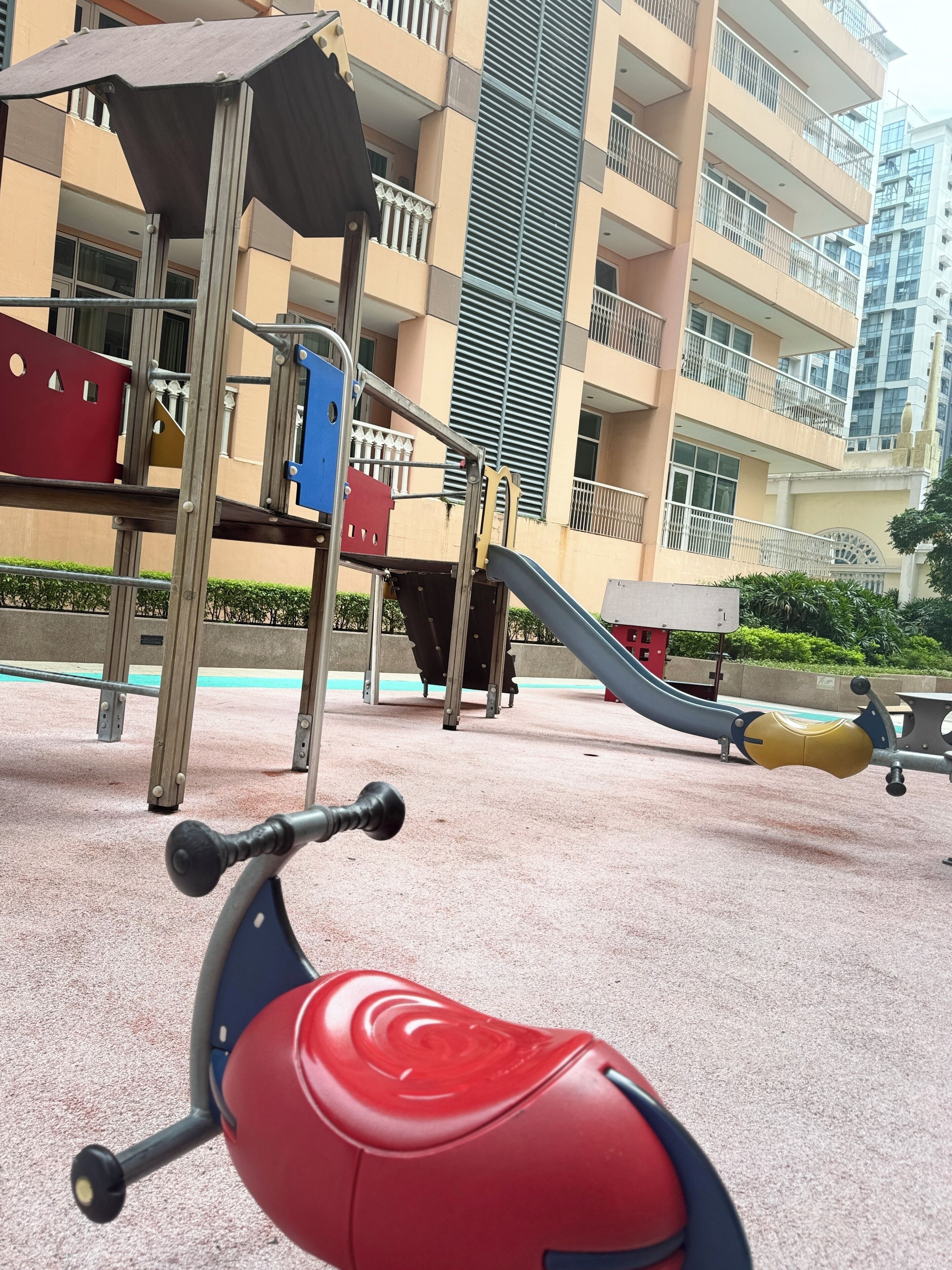 Children's play area - outdoor