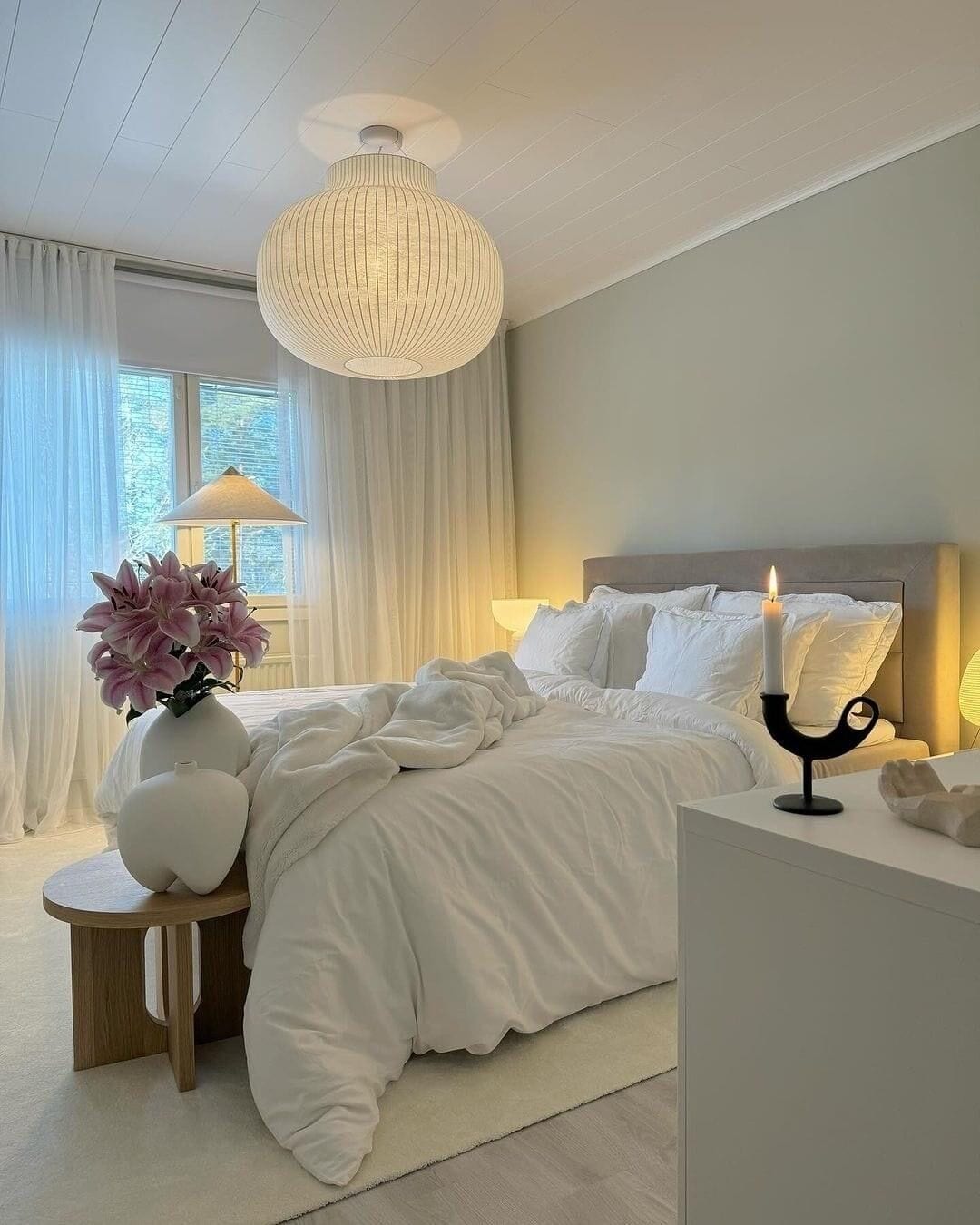 5 habitaciones, tabla de planchar con plancha, wifi y ropa de cama 