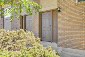 Exterior detail - Pet-Friendly Colorado Springs Apt w/ Fenced Yard! (Colorado Springs)