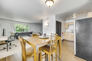 Interior - Pet-Friendly Colorado Springs Apt w/ Fenced Yard! (Colorado Springs)