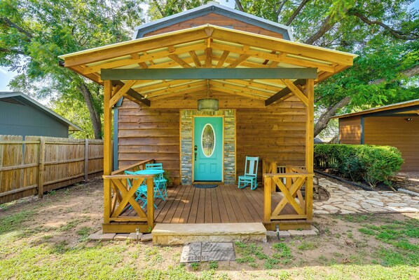 Exterior - Pet-Friendly Granbury Home w/ Yard, Near Downtown! (Granbury)