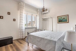 3 camere, ferro/asse da stiro, Wi-Fi, lenzuola