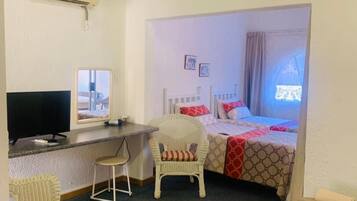 1 bedroom, iron/ironing board, Internet, bed sheets