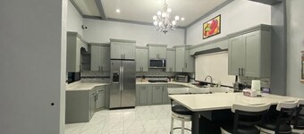 Reyes Casa Jardin San Miguel El Salvador