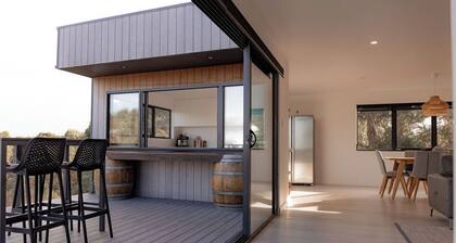 House Peron - Bayside Luxury