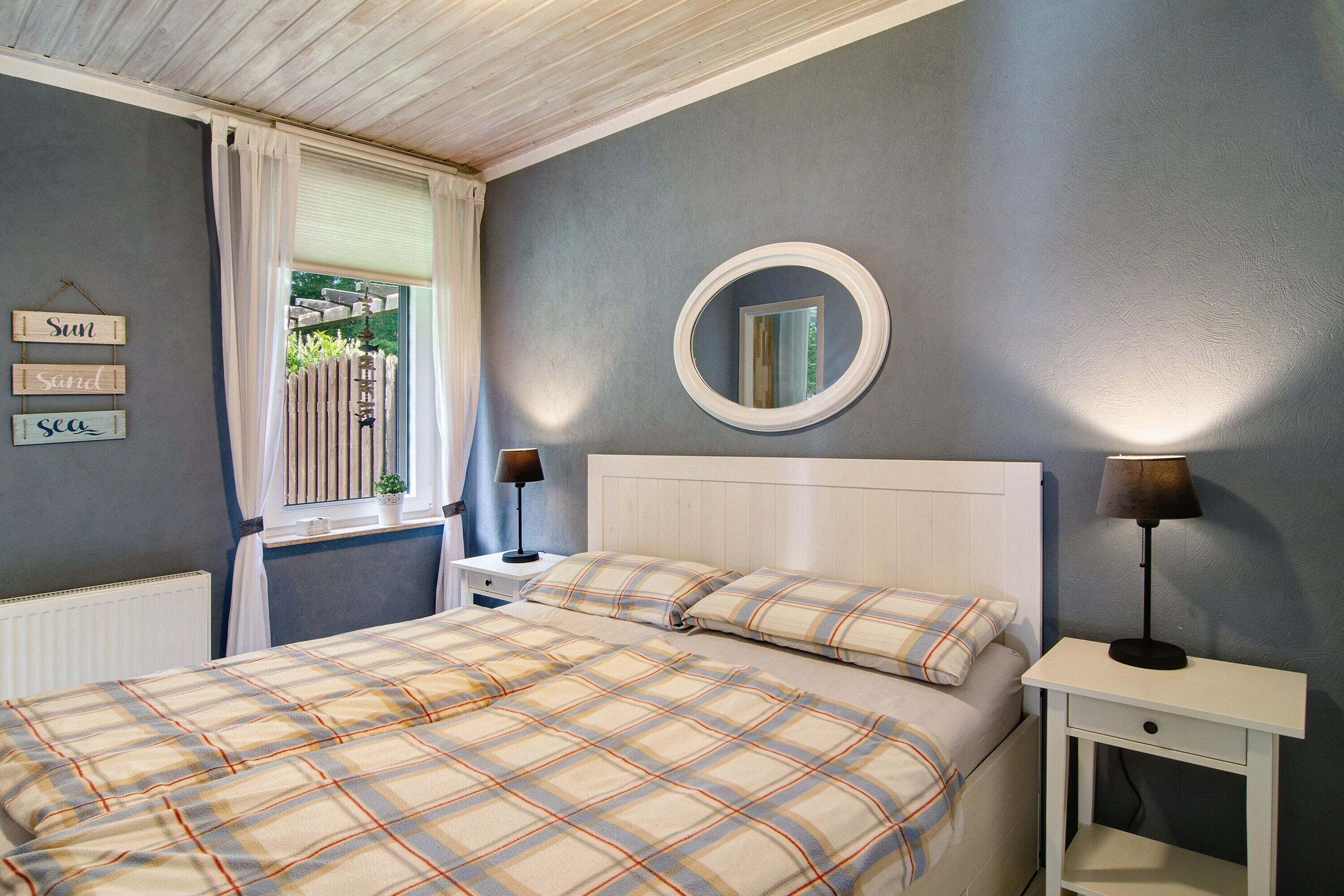 1 bedroom, iron/ironing board, free WiFi