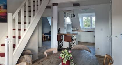 Appartement 'Maisonette-wohnung In Gladbeck' avec piscine partagée, jardin partagé et Wi-Fi