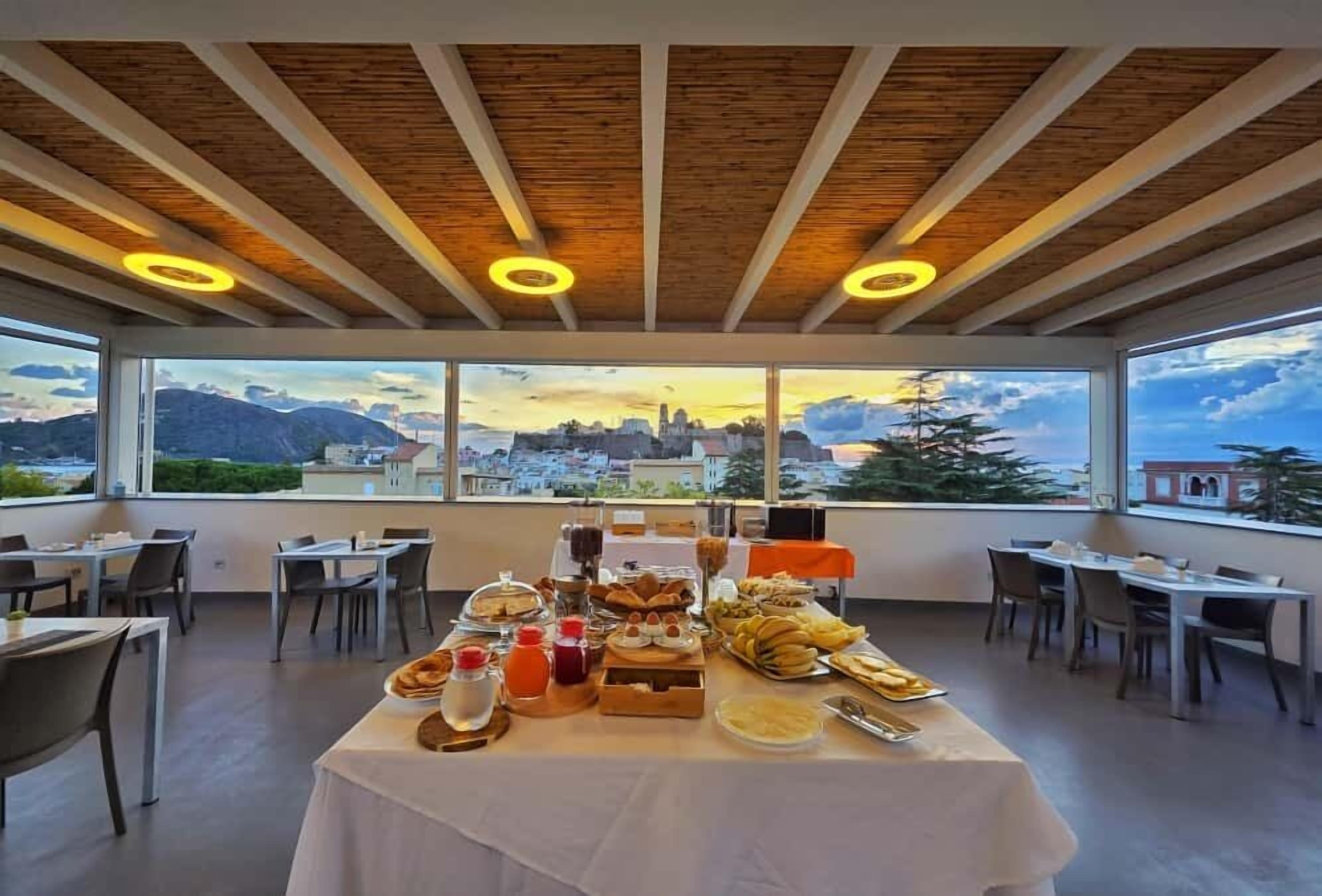 Daily buffet breakfast (EUR 10 per person)