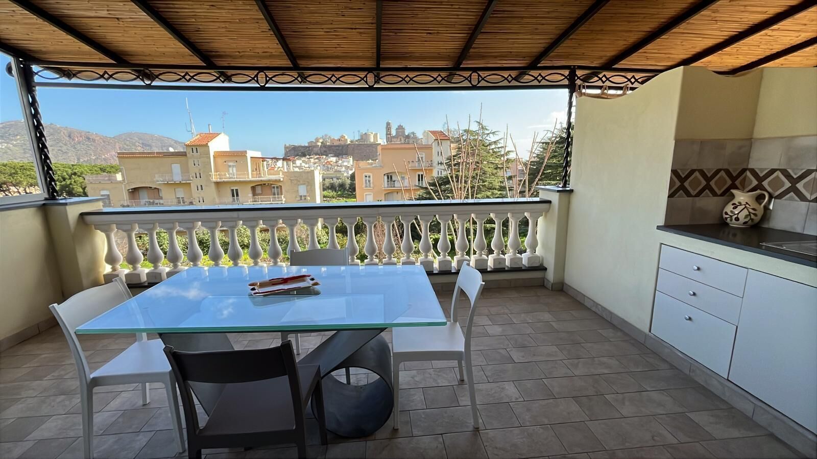 Byutsikt fra overnattingsstedet