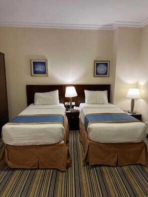 Double or Twin Room | Bathroom | Free toiletries, soap, shampoo, toilet paper - Arkan Al Manar Hotel (Madinah)