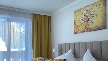 Double room | Escritorio, wifi gratis y ropa de cama