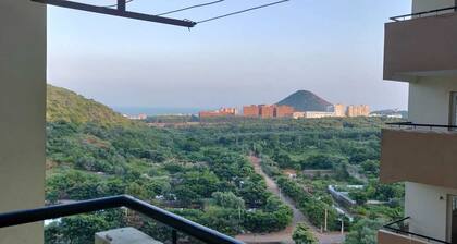 Charming 2-bedroom apartment with AC, WiFi in amazing Visakhapatnam