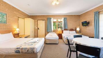Soundproofing, iron/ironing board, WiFi (free), bed sheets