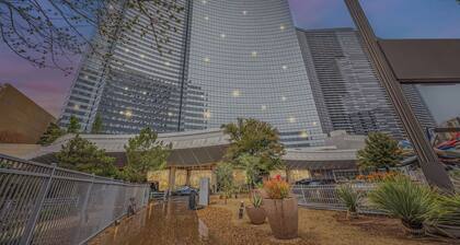 Luxury Vdara Suites - Hotel & Spa